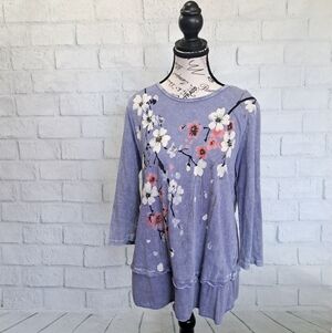 Asian-inspired lilac top